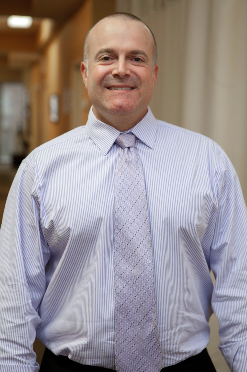 forest hills chiropractor, ray vandaly, forest hills chiropractic